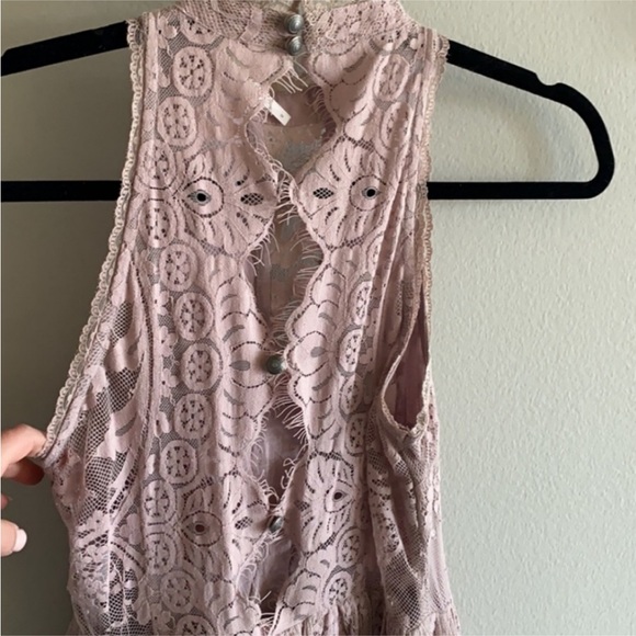 Free People Verushka Mock Neck Lace Dress in Lilac Ash Size XS NWOT - Picture 8 of 8
